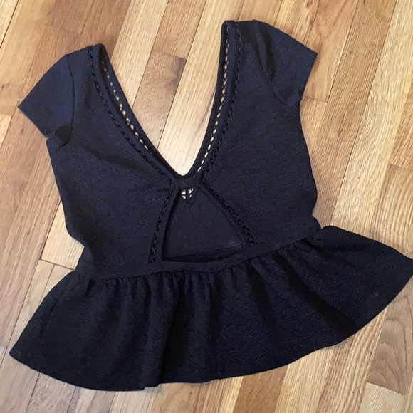 Free People Embroidered Top Vneck - Black - Small - Picture 10 of 15